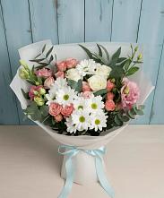 Букет цветов из:  Розы, Лизиантусы и Хризантемы в Краснооктябрьский