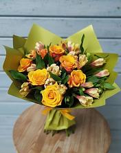 Букет цветов из:  Альстромерии и Розы в Краснооктябрьский
