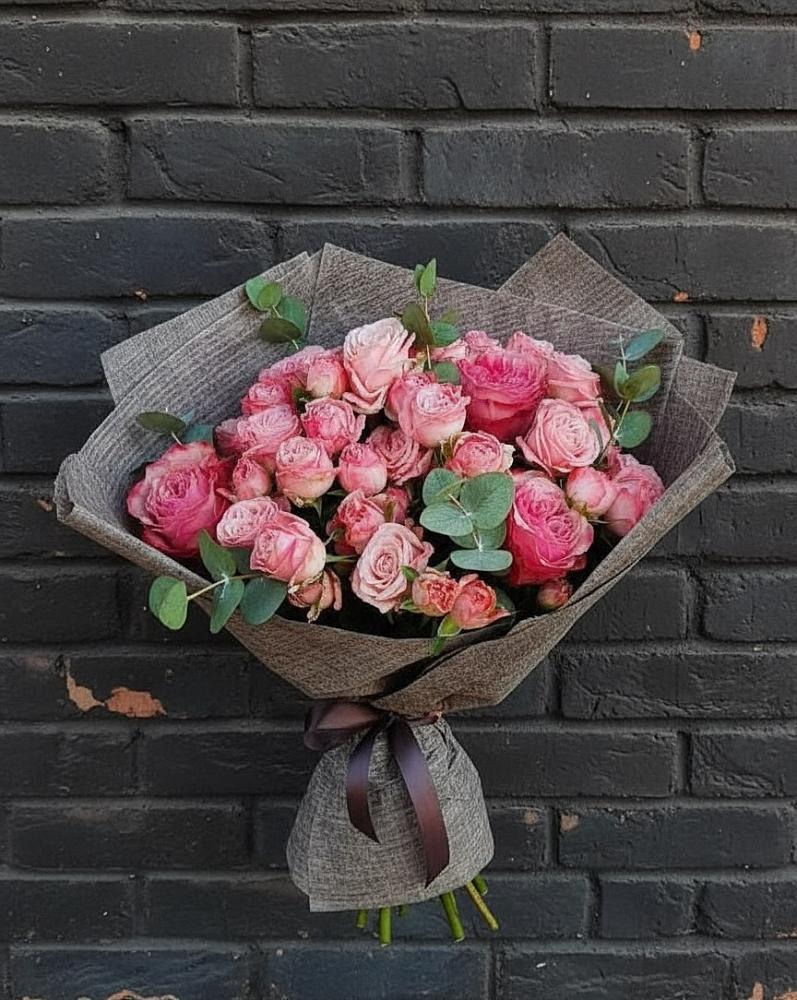 Букет цветов из: Розы в Краснооктябрьский