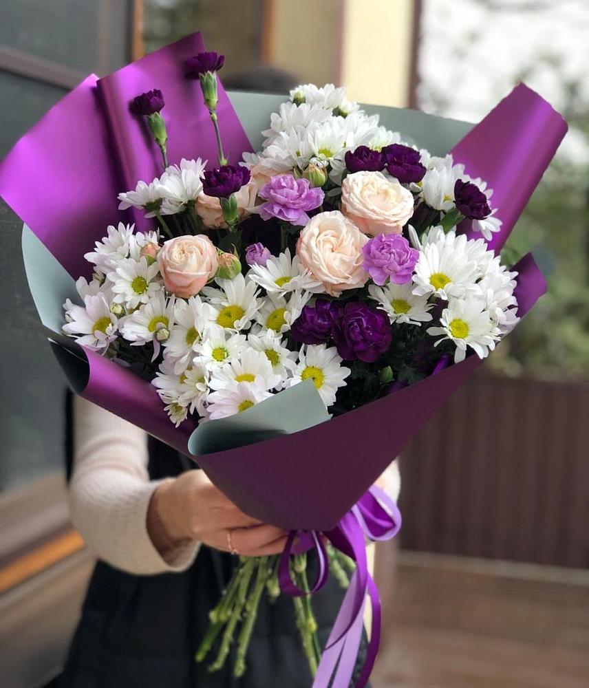 Букет цветов из: Хризантемы, Гвоздики и Розы в Краснооктябрьский