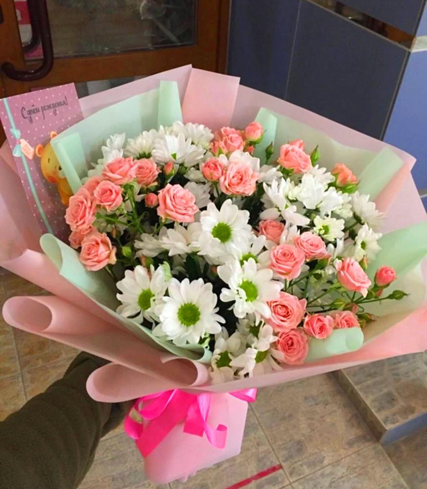 Букет цветов из: Розы и Хризантемы в Краснооктябрьский