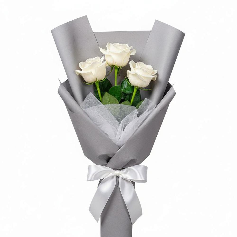 Букет 3 белые розы в Краснооктябрьский