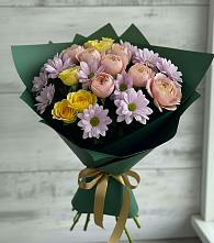 Букет цветов из:  Хризантемы и Розы в Краснооктябрьский