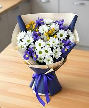 Букет цветов из:  Розы, Ирисы и Хризантемы в Краснооктябрьский