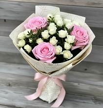 Букет цветов из:  Розы в Краснооктябрьский