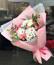 Букет цветов из:  Розы, Лизиантусы и Хризантемы в Краснооктябрьский