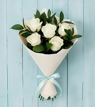 Букет цветов из:  Розы в Краснооктябрьский