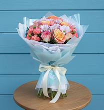 Букет цветов из:  Хризантемы и Розы в Краснооктябрьский